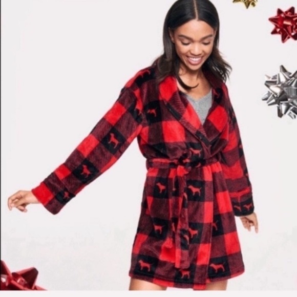 VICTORIA'S SECRET PINK Red Buffalo Plaid Dog Logo Plush Bath Robe Size M/L - Picture 1 of 5